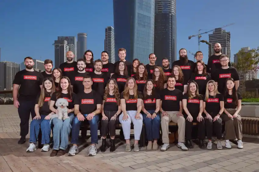 Guidde - Moses Pini Siluk